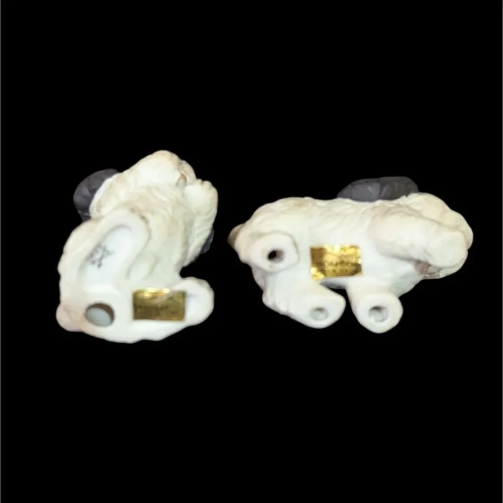 Vintage Japan Set Of 2 Ceramic Spaniel Puppy‎ Figurines With Playful Expressions